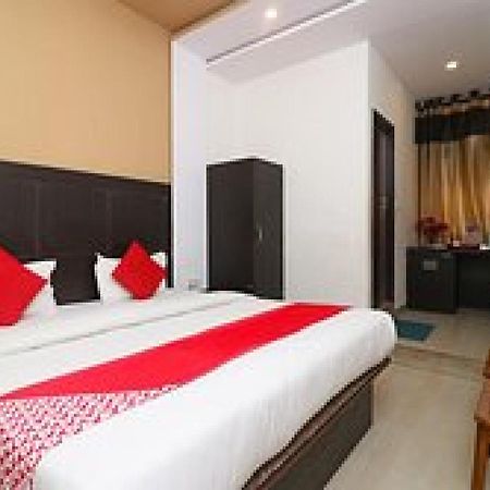 Capital O Hotel Surya Continental Lucknow Eksteriør bilde